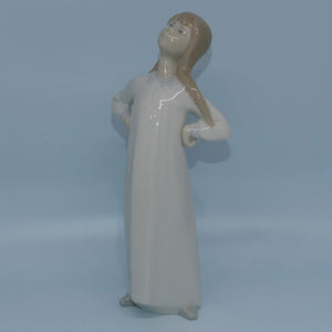 Lladro figure Girl Stretching #4872 | #1