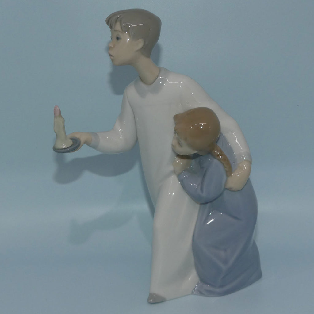 Lladro figure | Boy and Girl | Boy in Nightshirt #1 | #4874