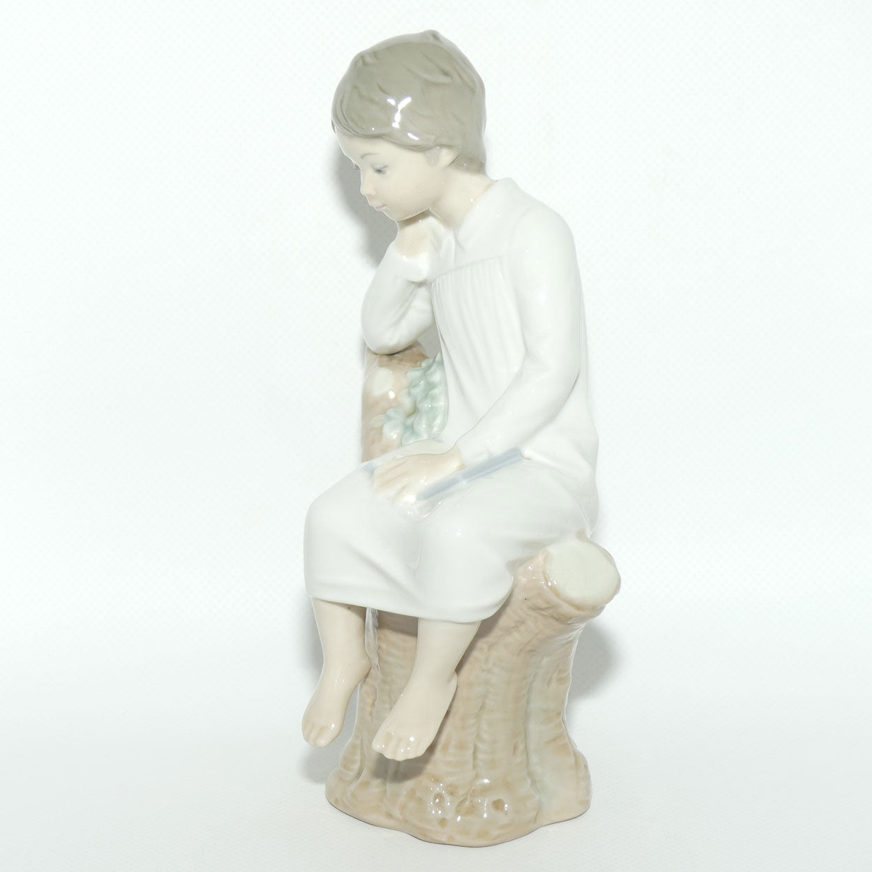 Lladro figure Little Boy Thinking | #4876 | #2