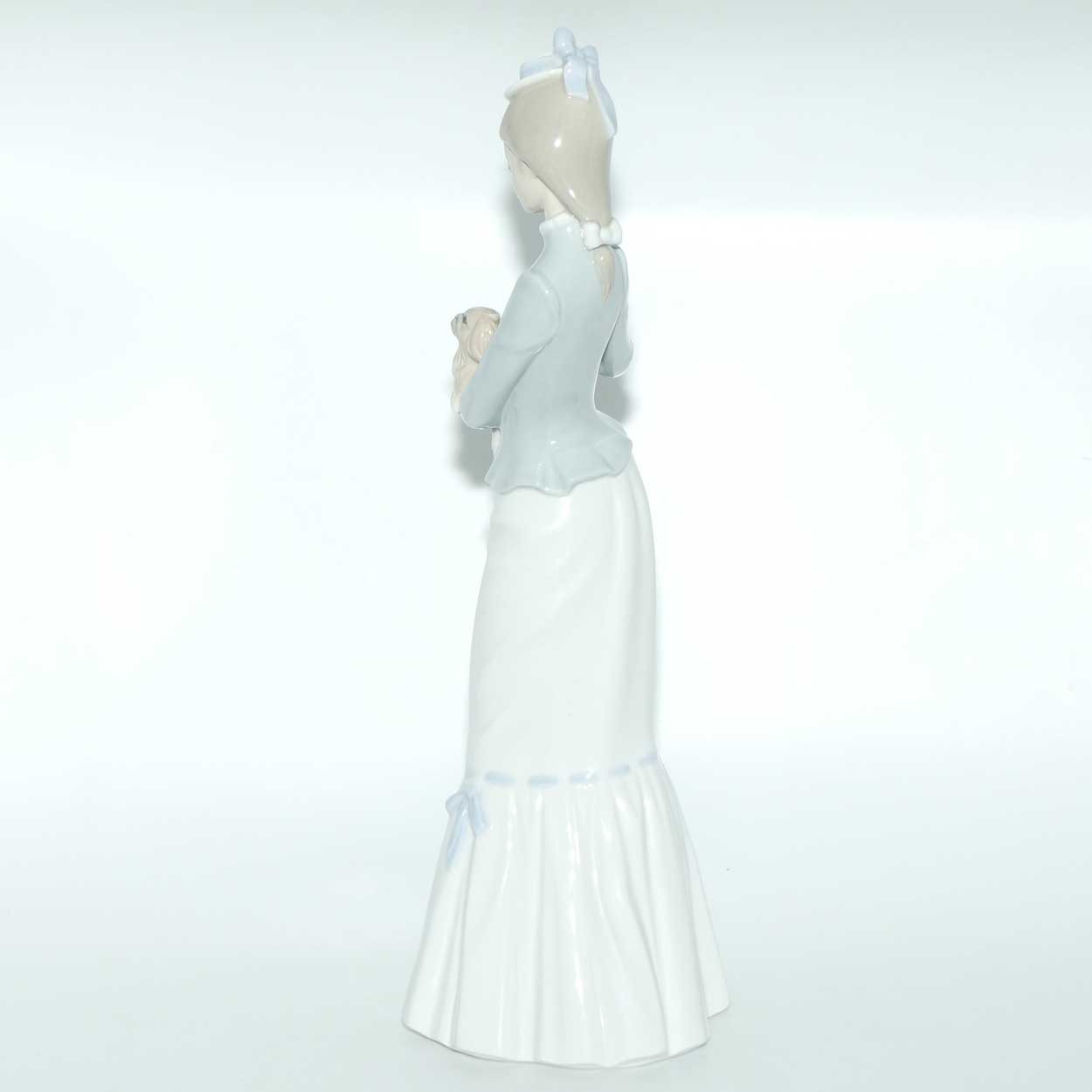 Lladro figure Walk with the Dog | My Dog | Pekingese | #2 | #4893