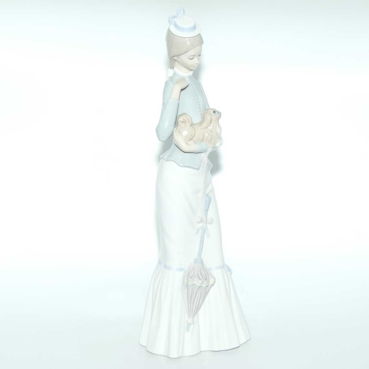 Lladro figure Walk with the Dog | My Dog | Pekingese | #2 | #4893