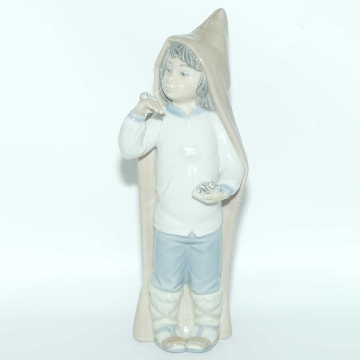 Lladro figure Boy with Snails | Gloss | #4896