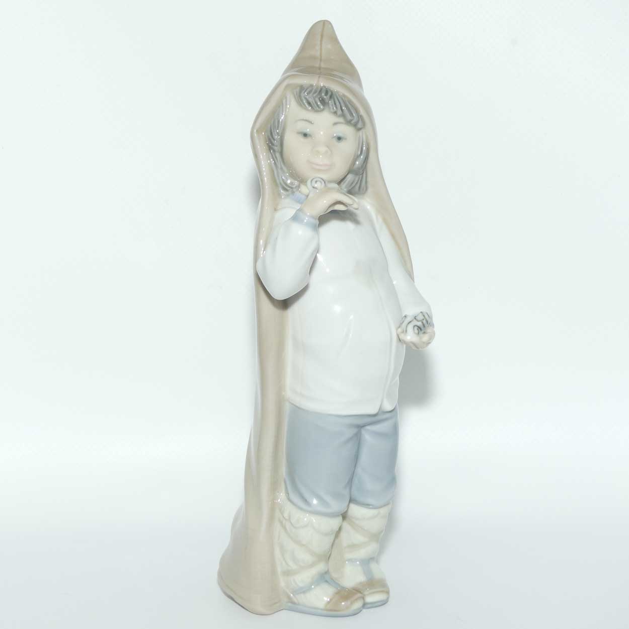 Lladro figure Boy with Snails | Gloss | #4896