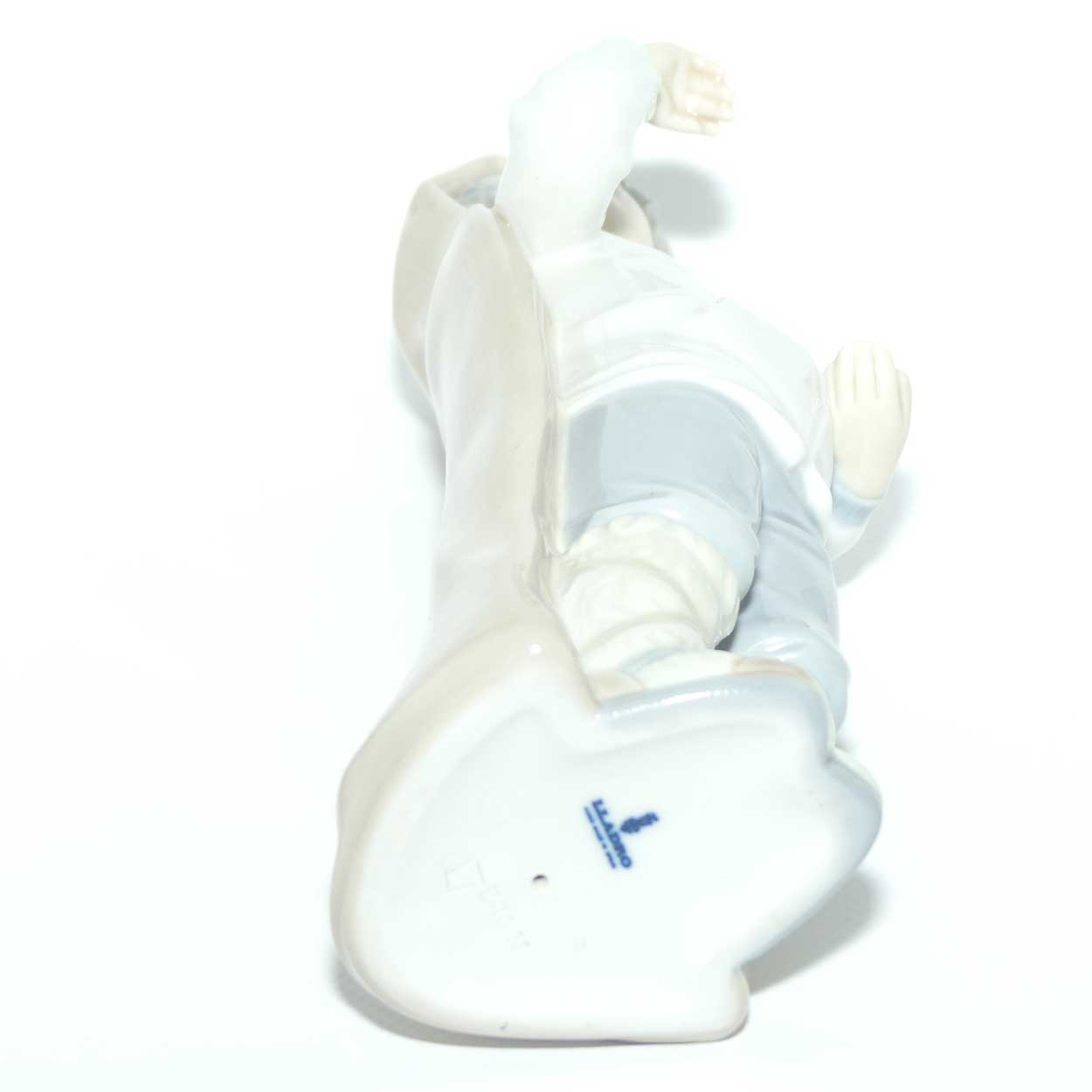Lladro figure Boy with Snails | Gloss | #4896