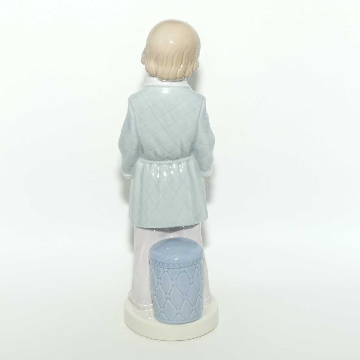 Lladro figure Boy with Robe #4900