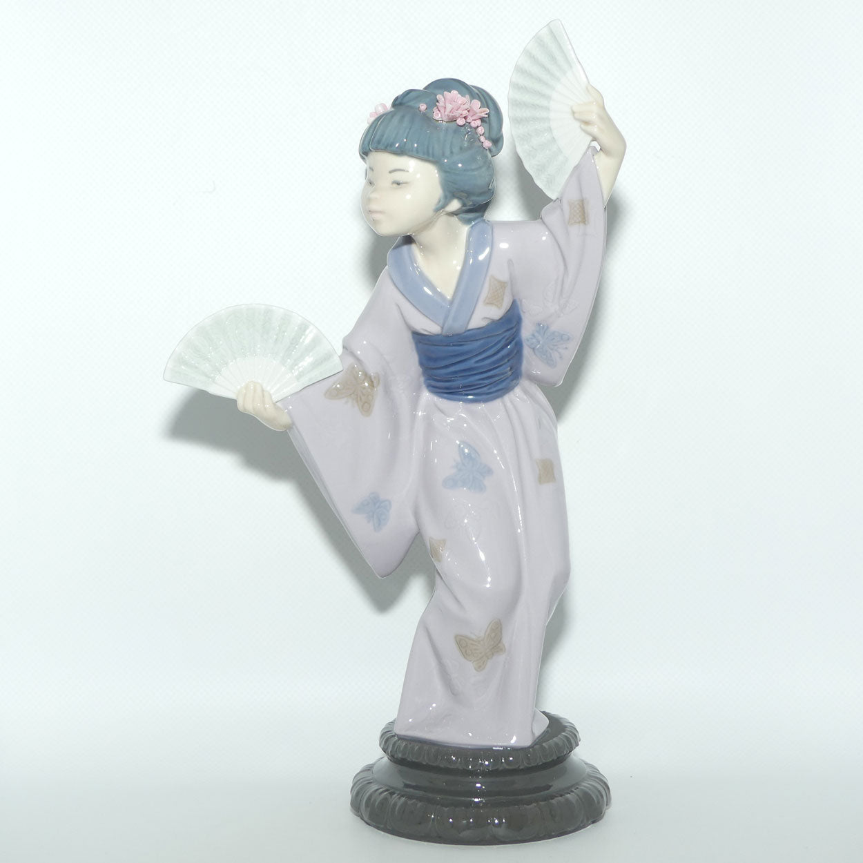 Lladro figure Madame Butterfly | #4911