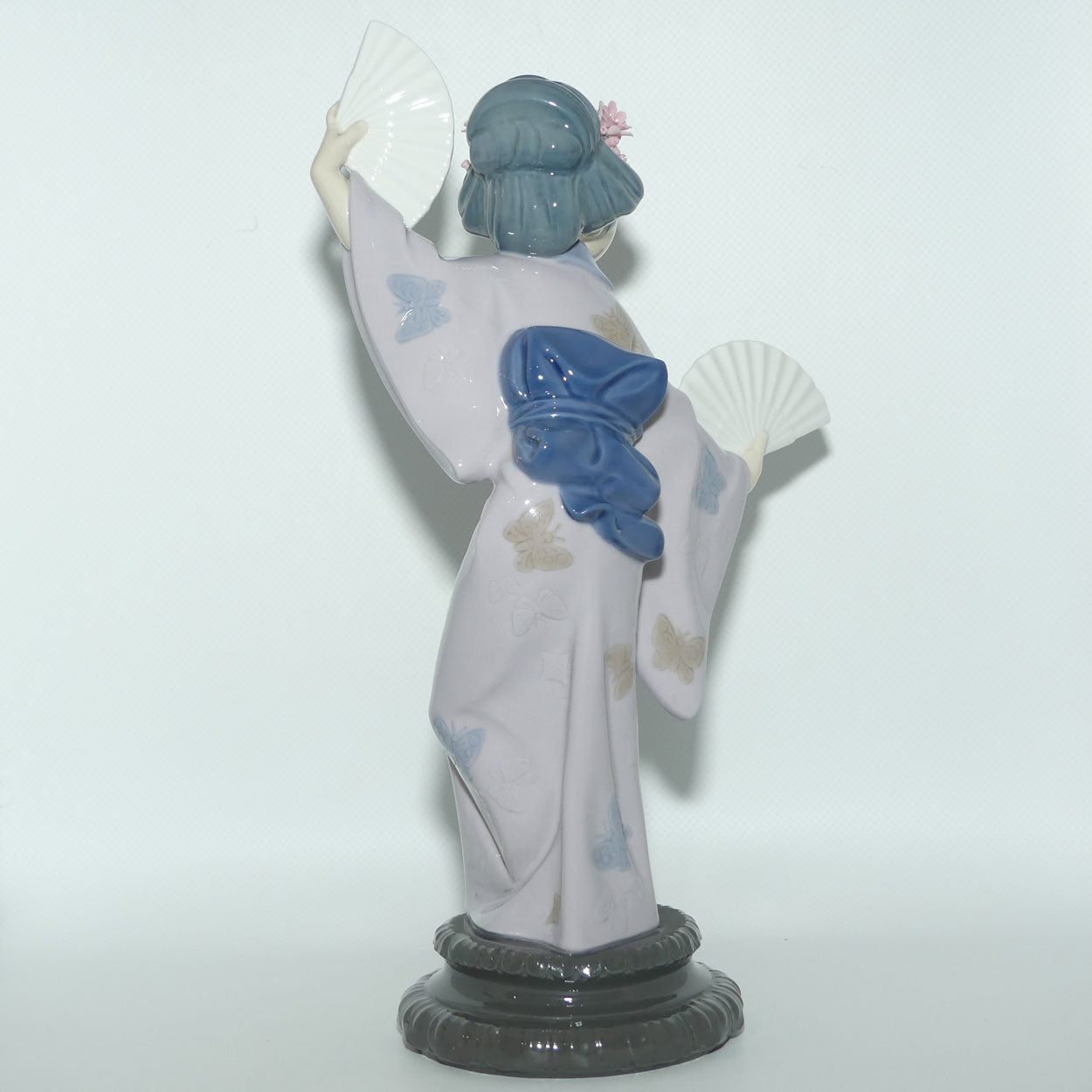Lladro figure Madame Butterfly | #4911