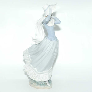 Lladro figure Spring Breeze | #4936