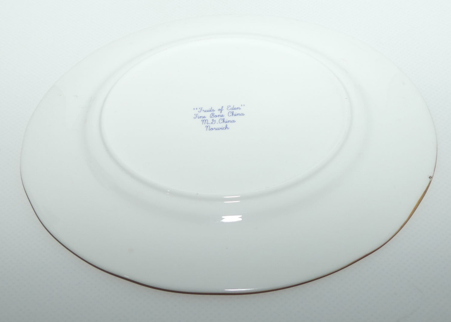 Fruits of Eden Bone China plate #4 | Peach, Grapes and Blackberries by AJ Heritage