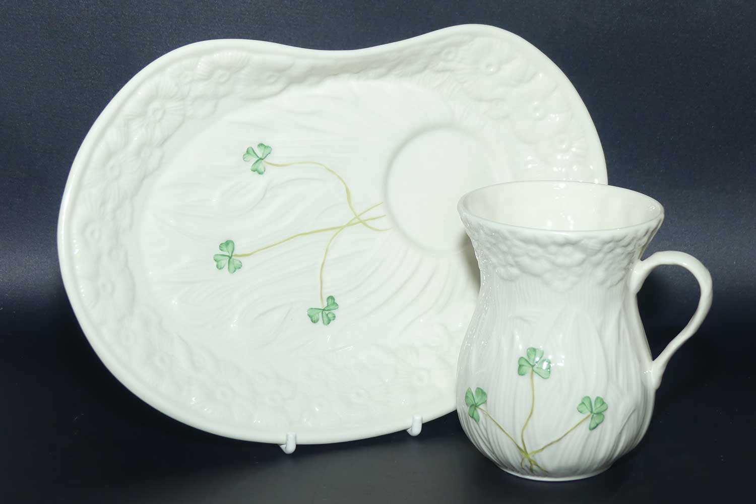 Belleek Shamrock pattern Hostess Coffee mug and tray | 4th Green Mark