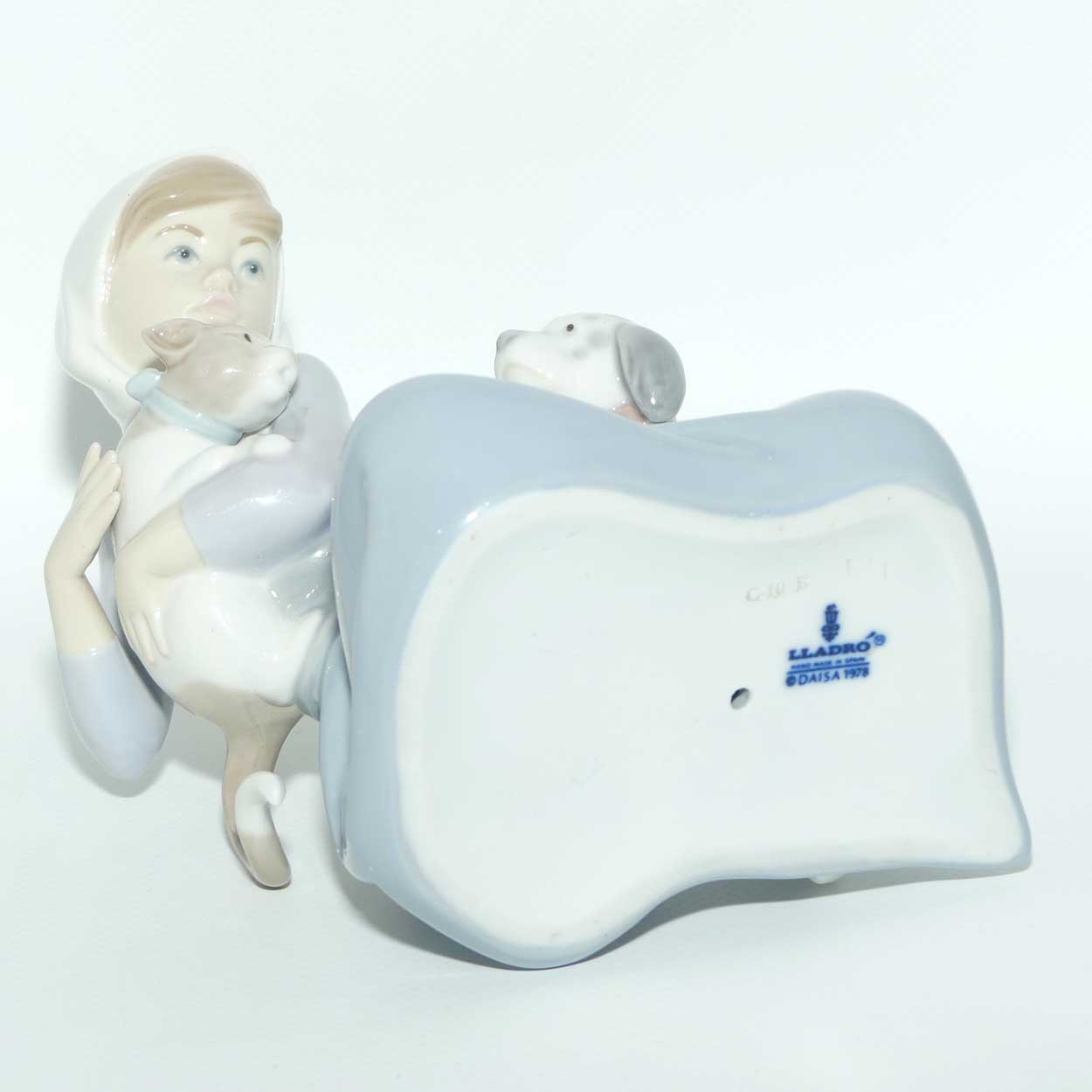 Lladro figure Little Friskies | #5032