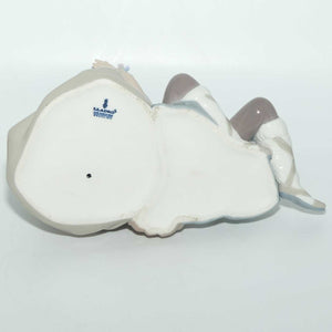 Lladro figure Precocious Courtship #5072