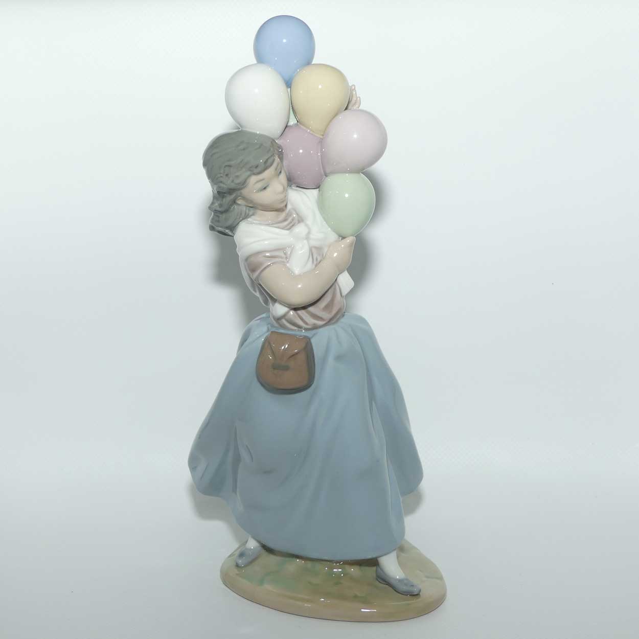 Lladro figure Balloons for Sale | Gloss | 5141