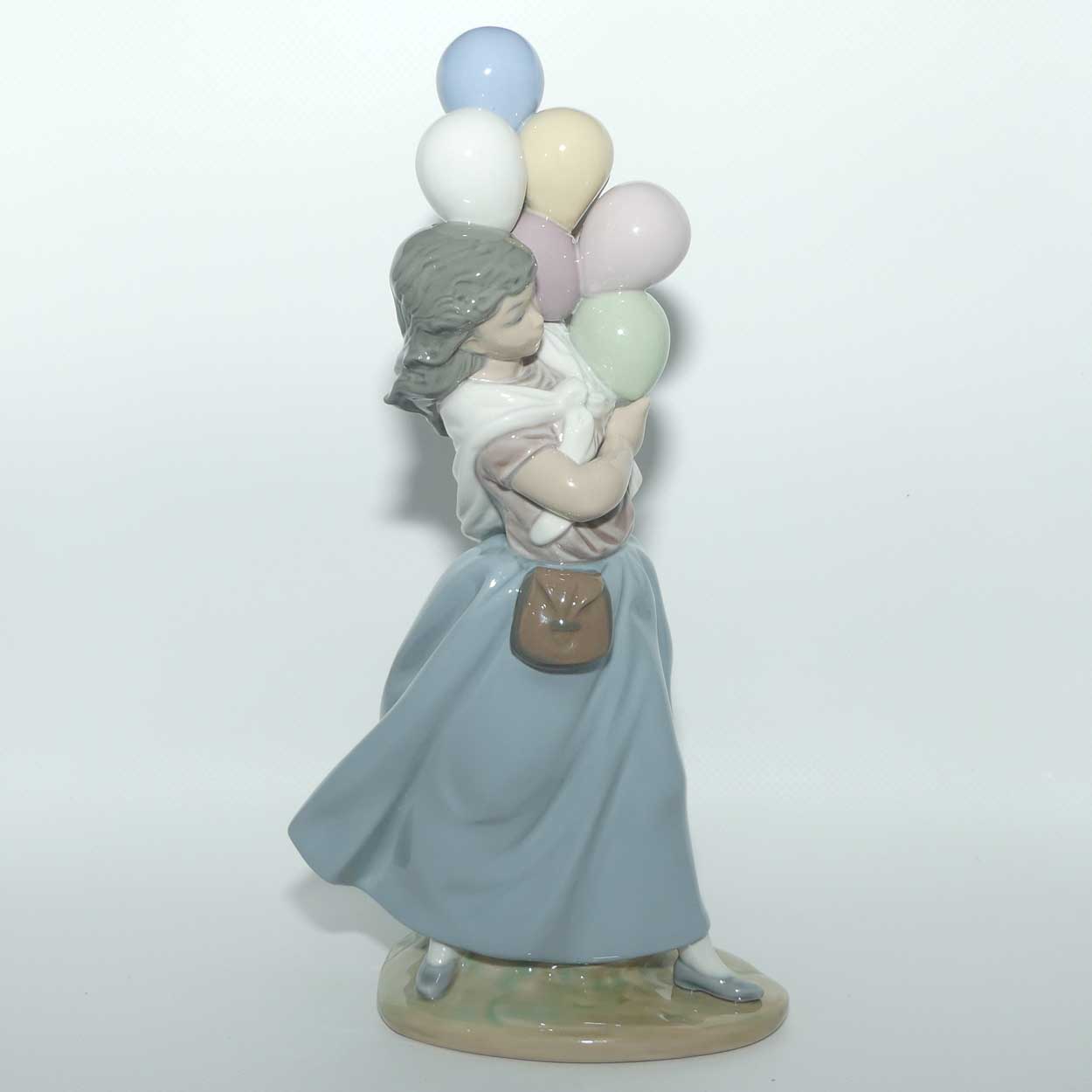 Lladro figure Balloons for Sale | Gloss | 5141