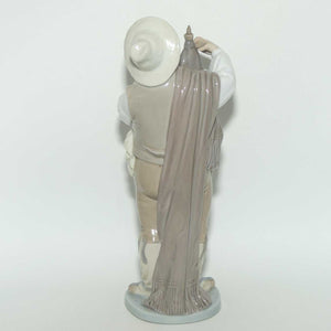 Lladro figure A Toast by Sancho #5165