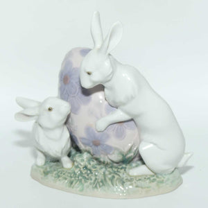 Lladro figure Easter Bunnies #5902