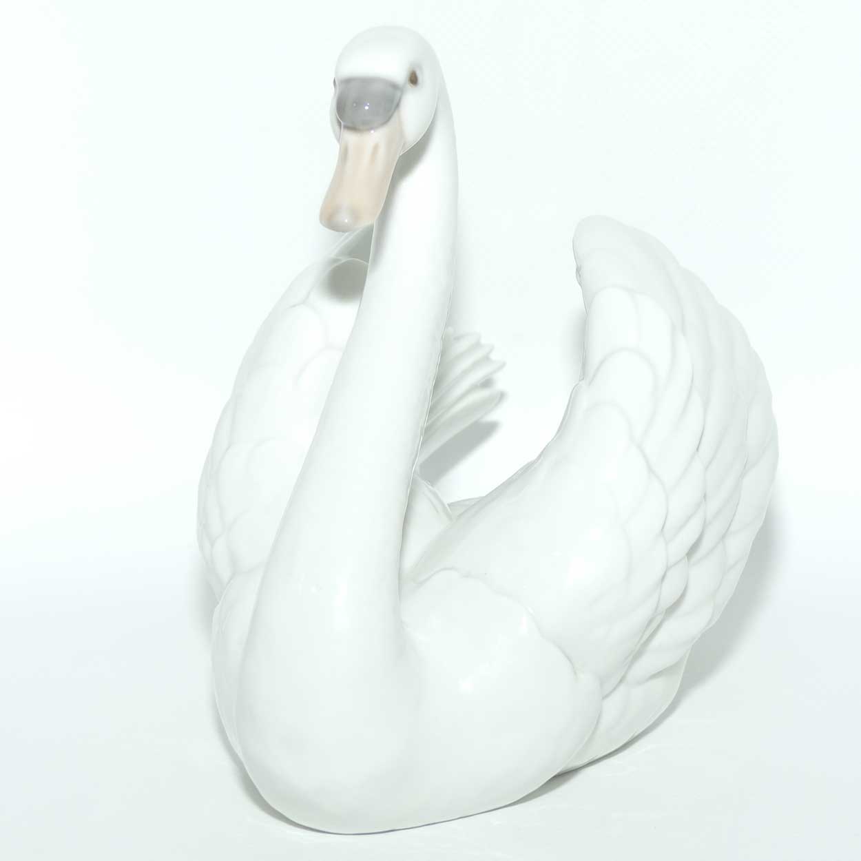 Lladro Swan with Wings Spread | #5231