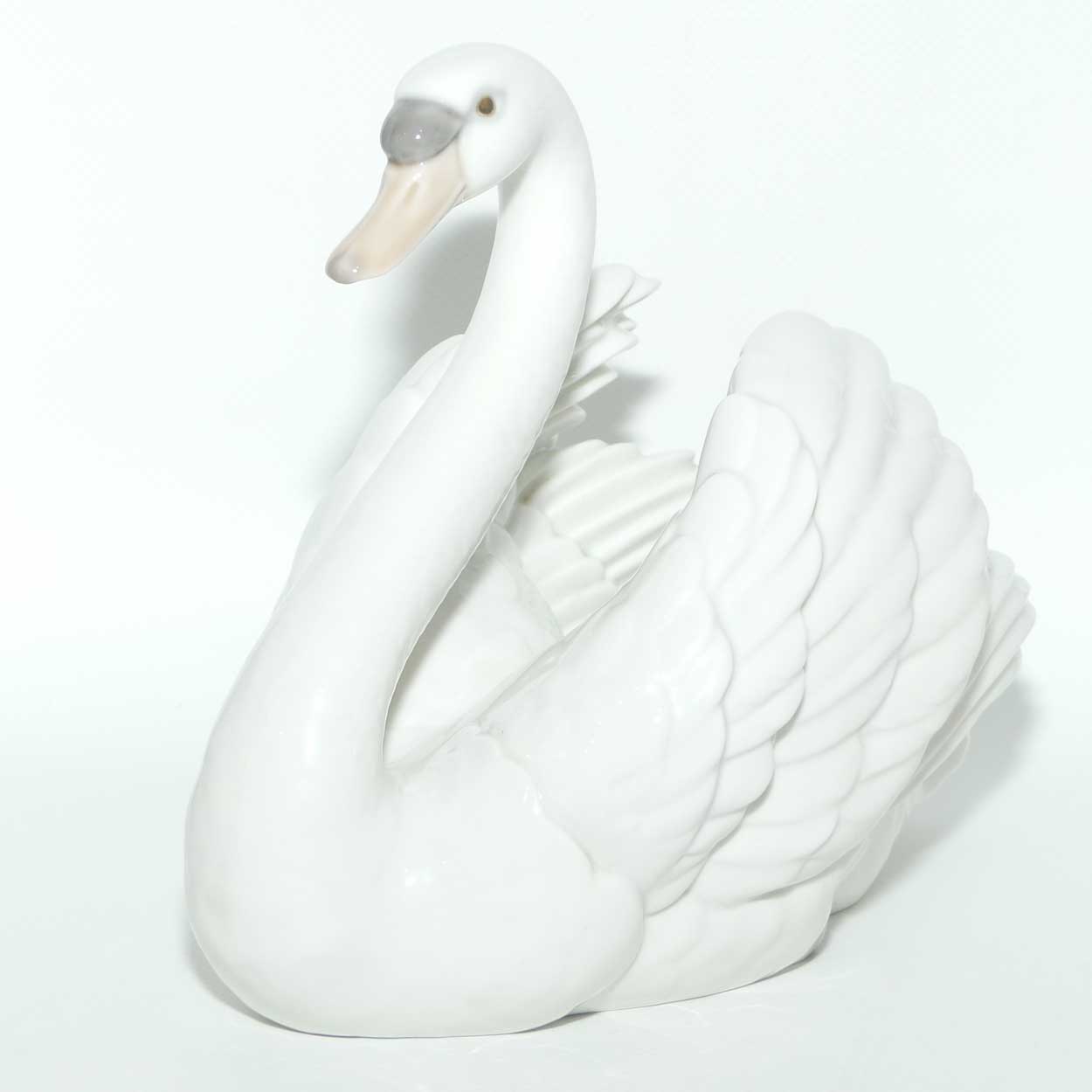 Lladro Swan with Wings Spread | #5231