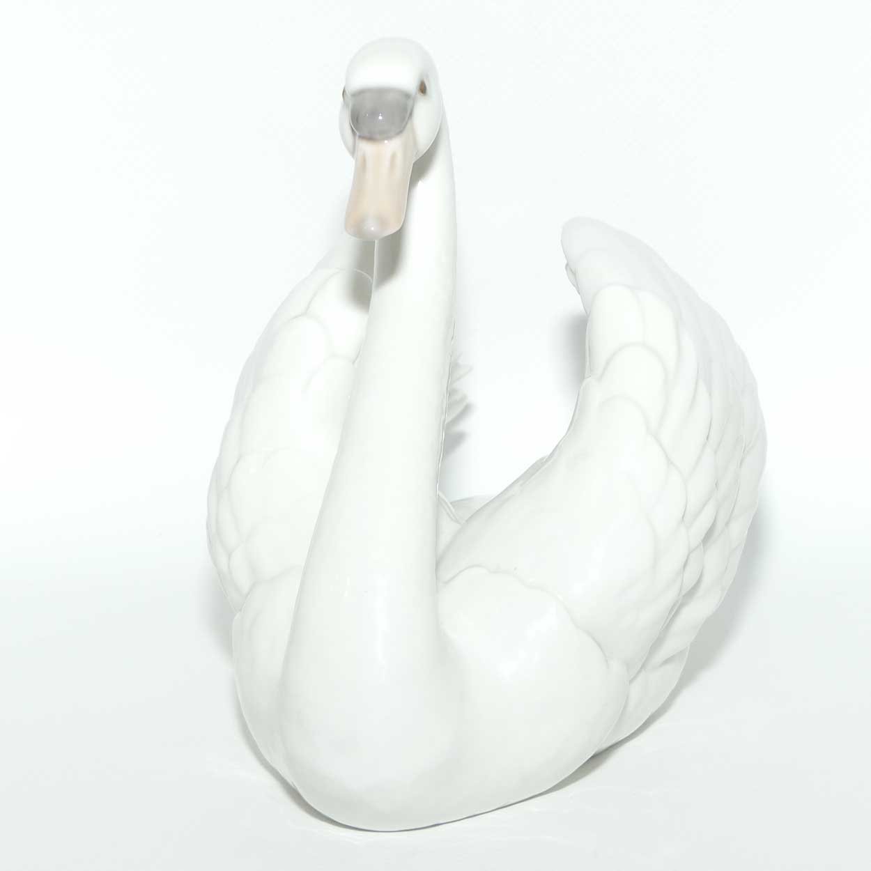 Lladro Swan with Wings Spread | #5231