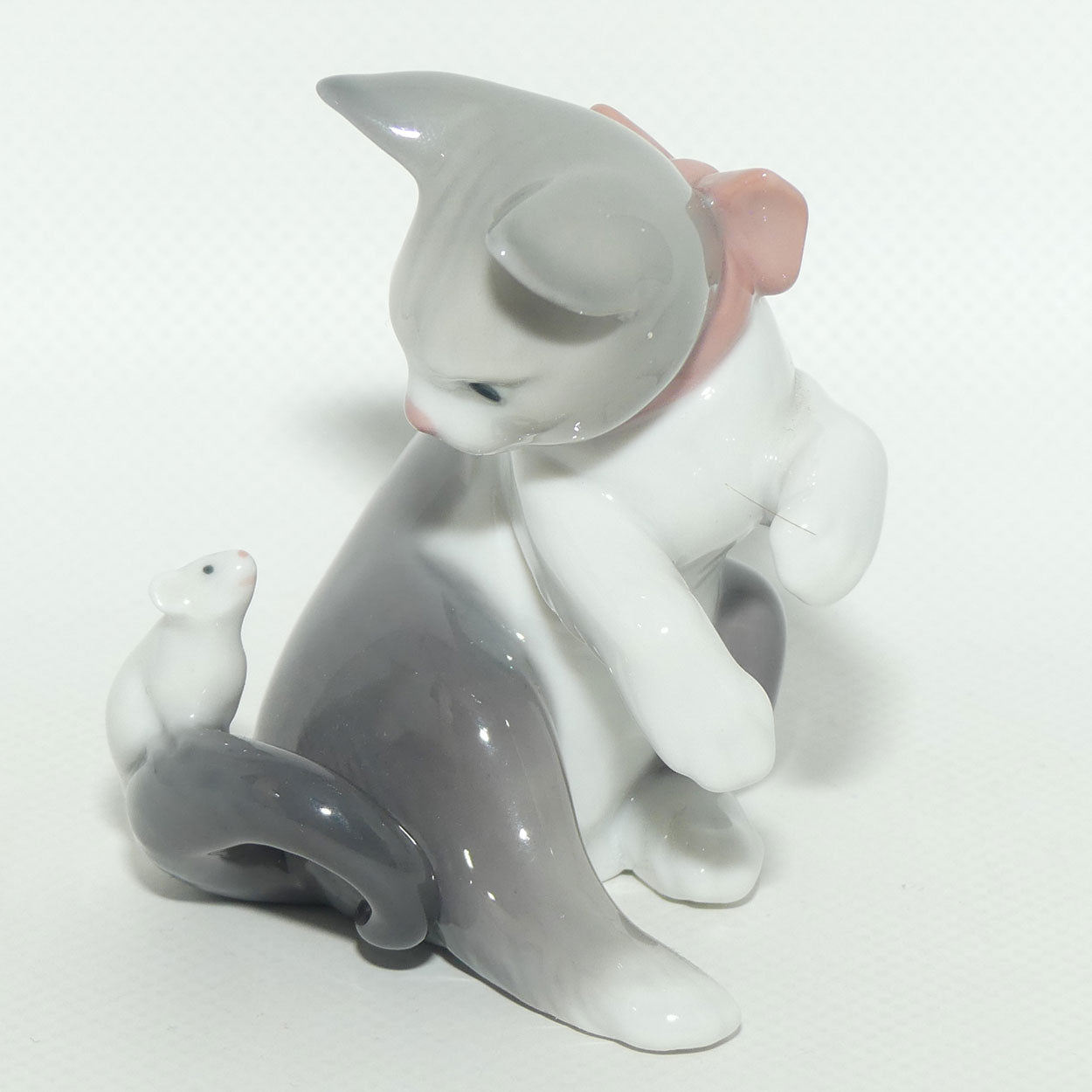 Lladro figure Cat and Mouse | #5236