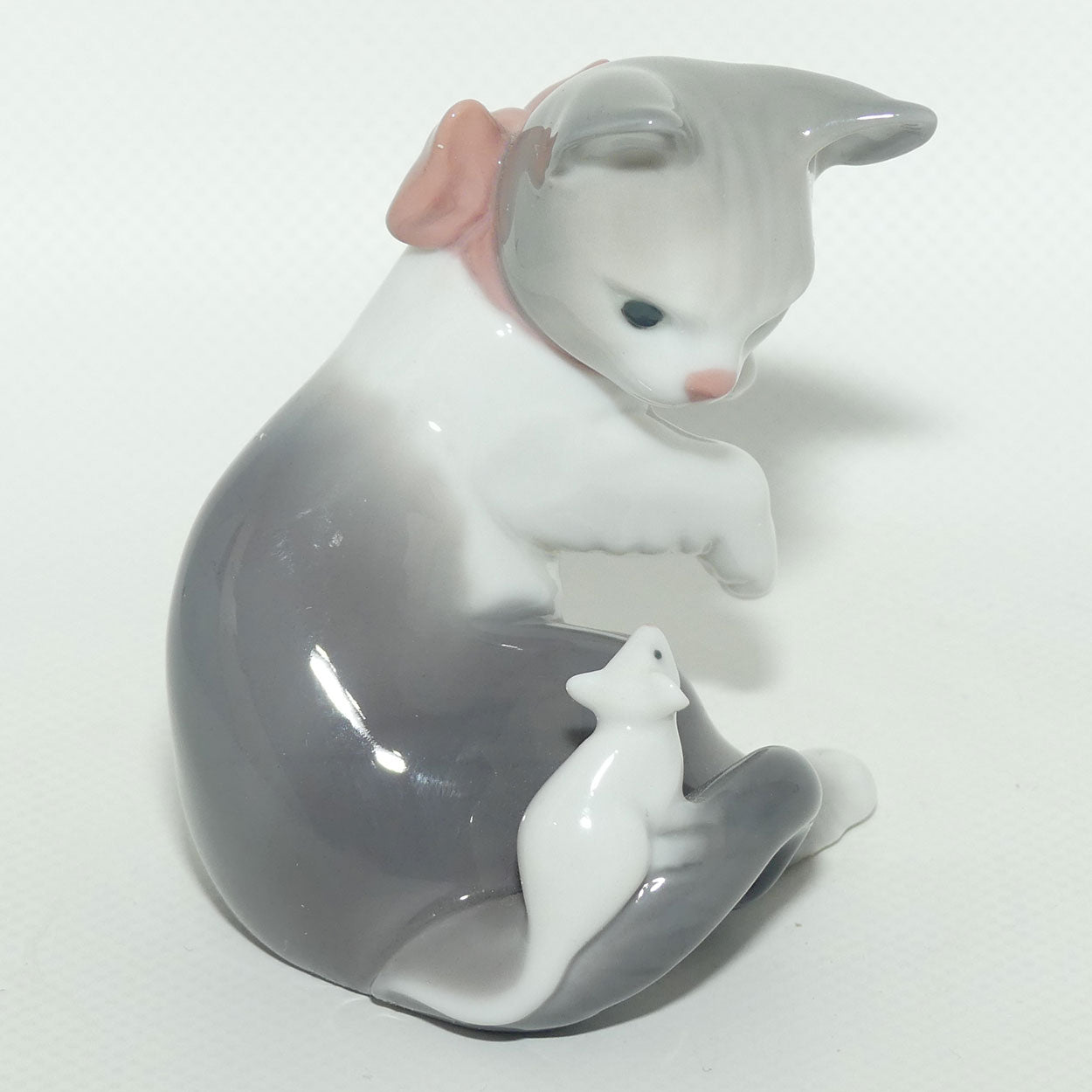 Lladro figure Cat and Mouse | #5236
