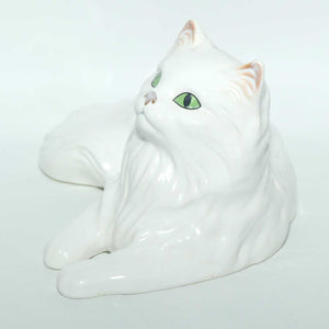 Sylvac #5326 | Long Haired Cat | White with Green Eyes