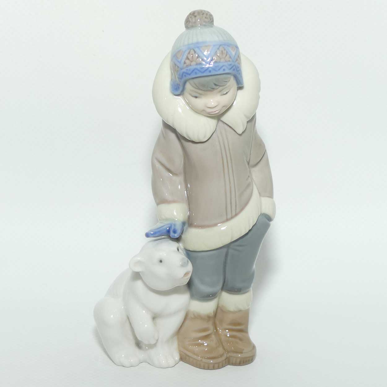 Lladro figure Eskimo Boy with Pet | Boy with Polar Bear Cub | #5238