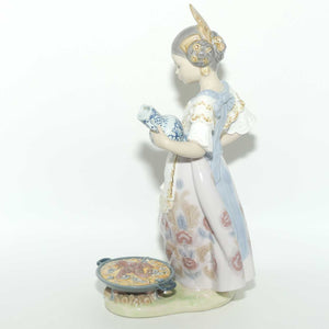 Lladro figure Making Paella #5254