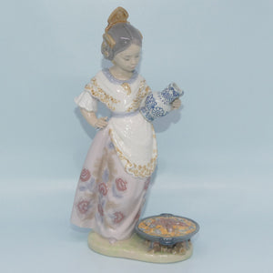 LLadro figure Making Paella #5254