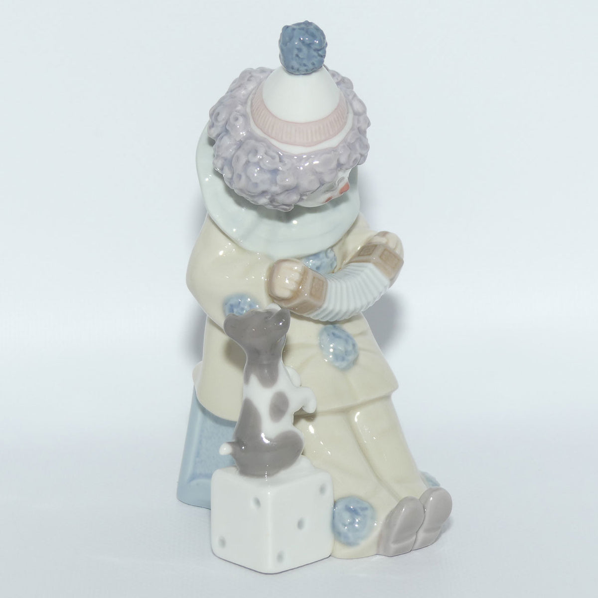 Lladro figure Pierrot with Concertina | #5279