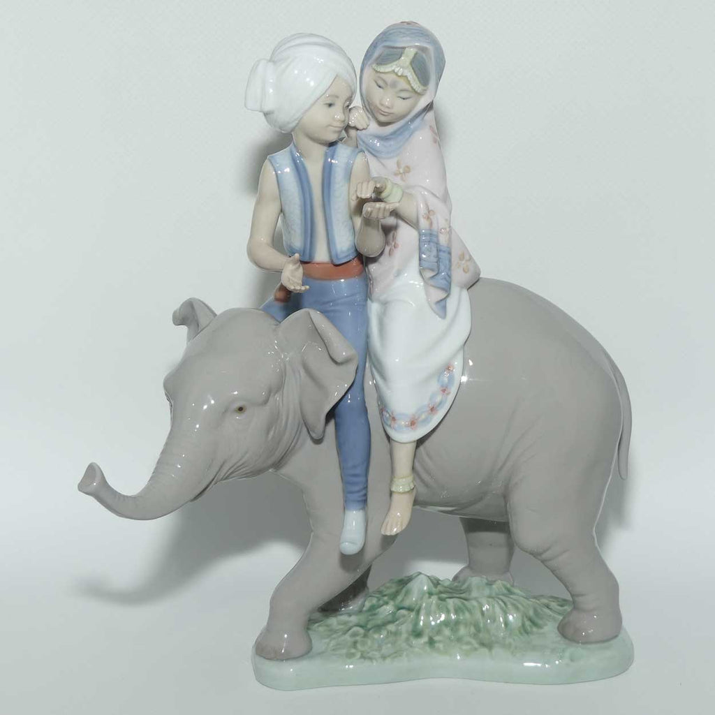 Lladro figure Hindu Children #5352 | boxed