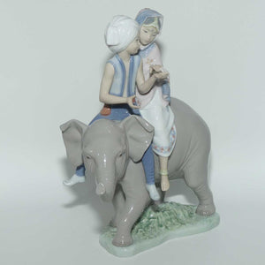 Lladro figure Hindu Children #5352 | boxed