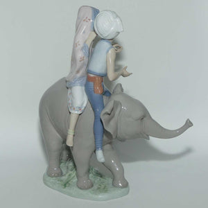 Lladro figure Hindu Children #5352 | boxed