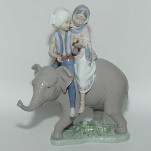 Lladro figure Hindu Children #5352 | boxed