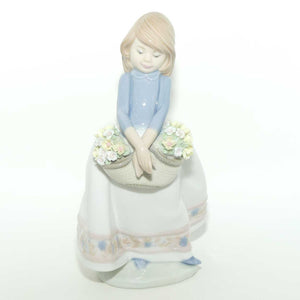 Lladro figure May Flowers #5467