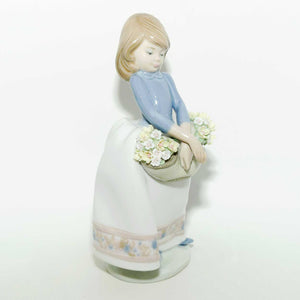 Lladro figure May Flowers #5467