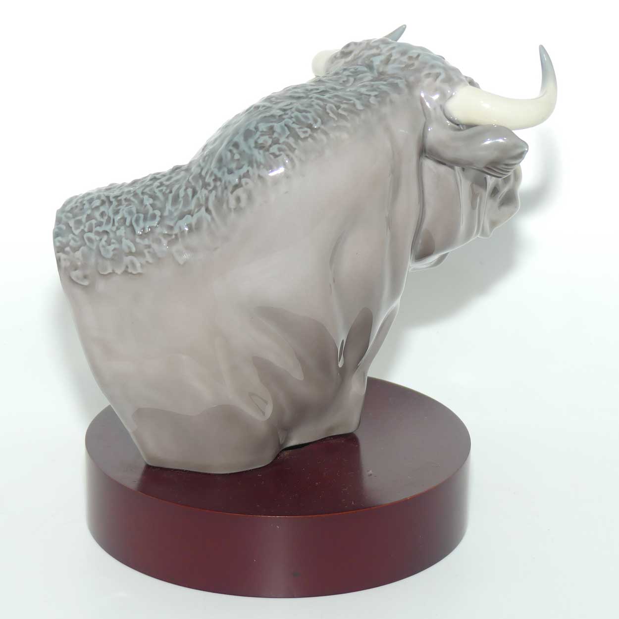 Lladro bust El Toro Bulls Head on Base #5545