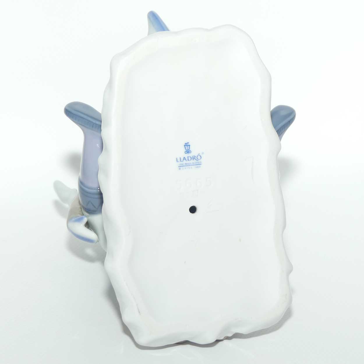 Lladro figure Hang On! | #5665