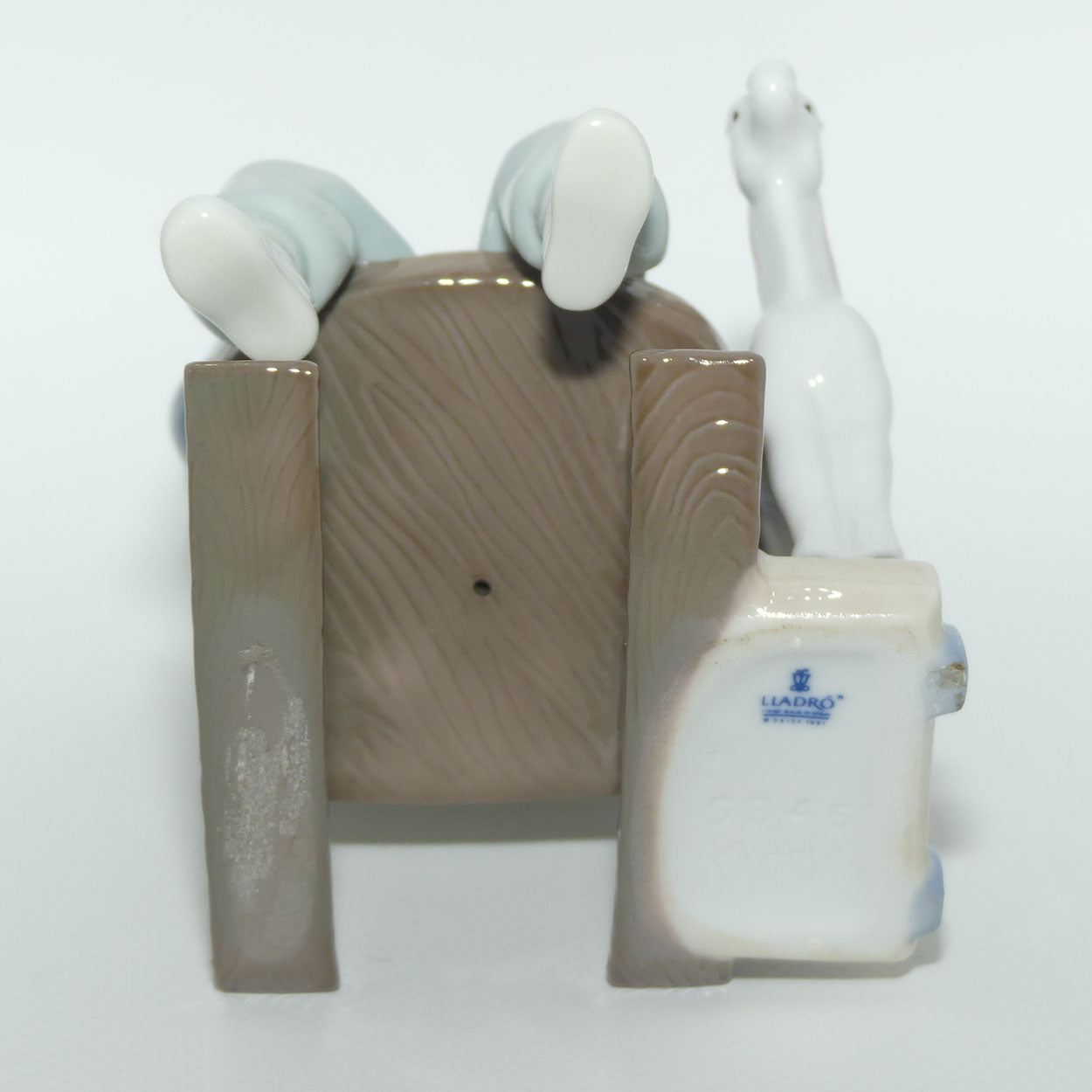 Lladro figure All Tuckered Out | #5846