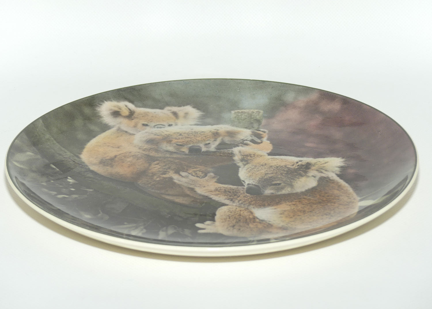 Royal Doulton Australian Views plate #5 | Koala Bears D6424 | #2