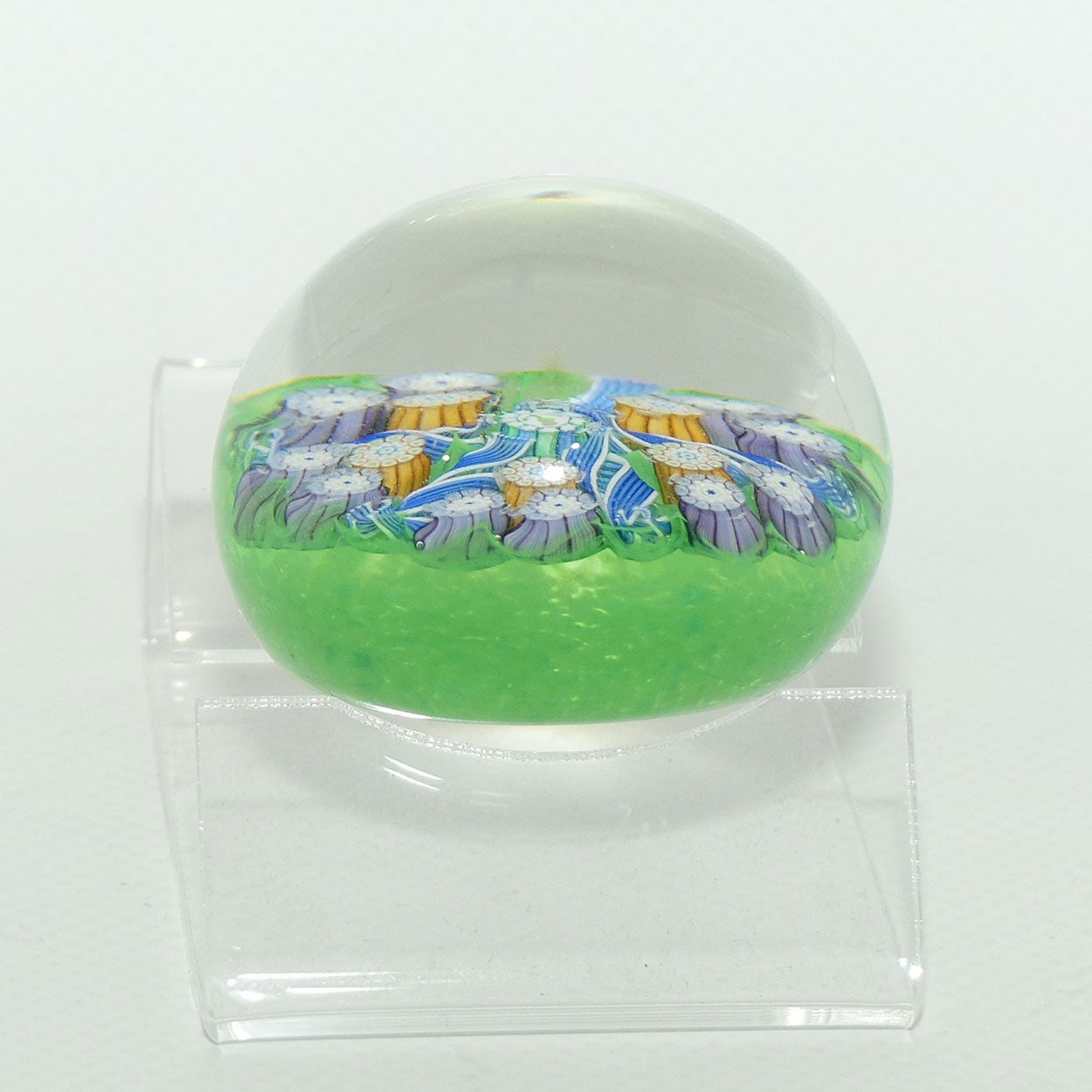 John Deacons Scotland Complex 5 Spoke miniature paperweight | Lime Green