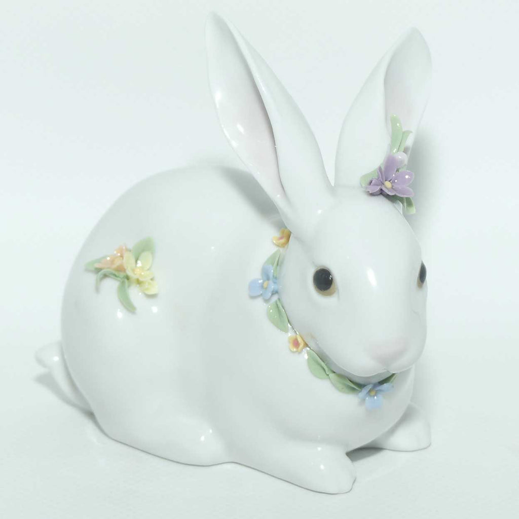 Lladro figure Attentive Bunny with Flowers #6098