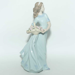 Lladro figure Spring Enchantment | #6130 | boxed