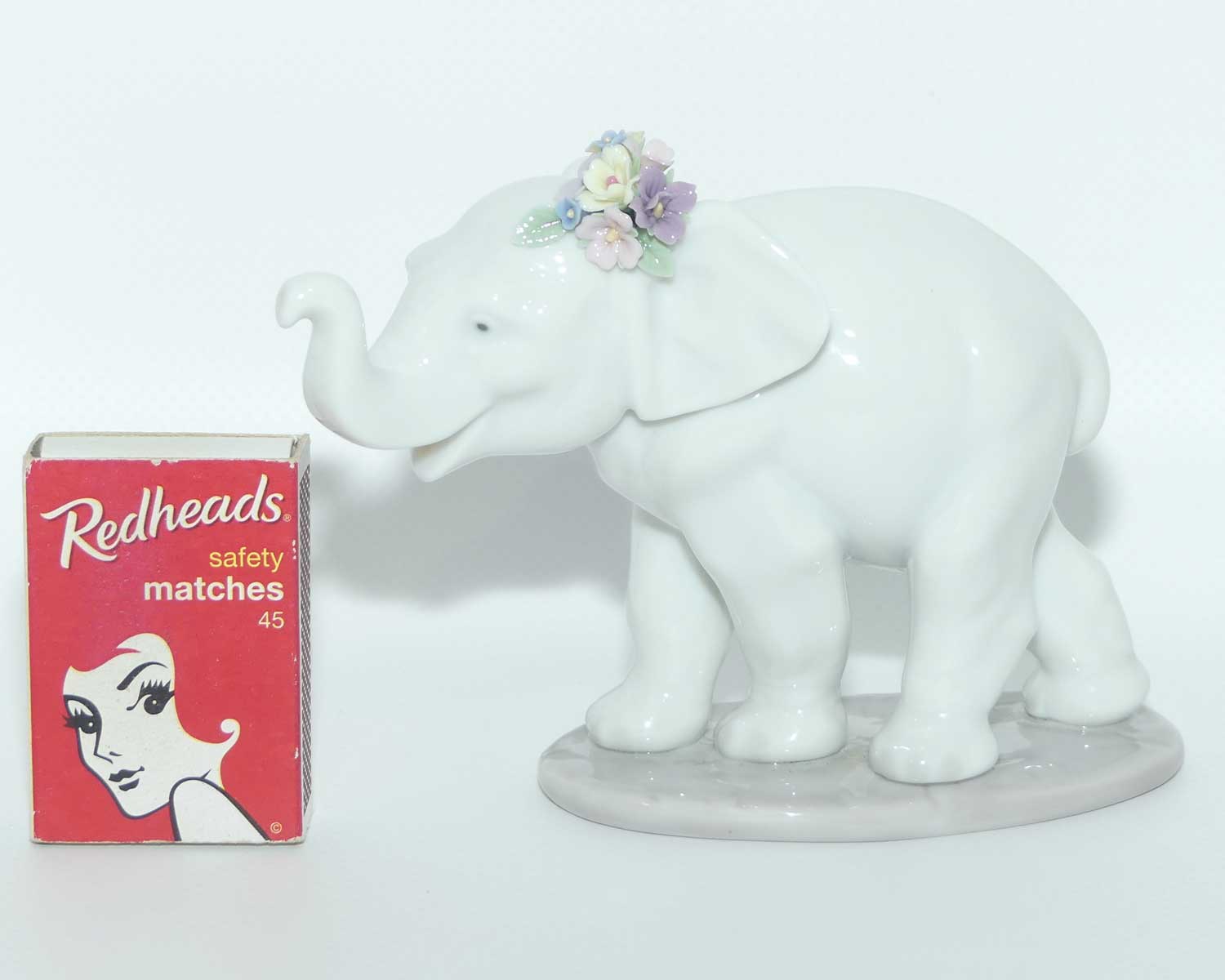 Lladro figure Lucky Strolling | #6460