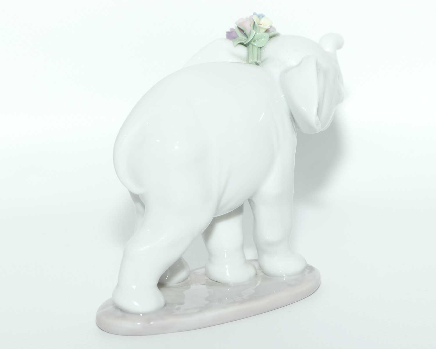 Lladro figure Lucky Strolling | #6460