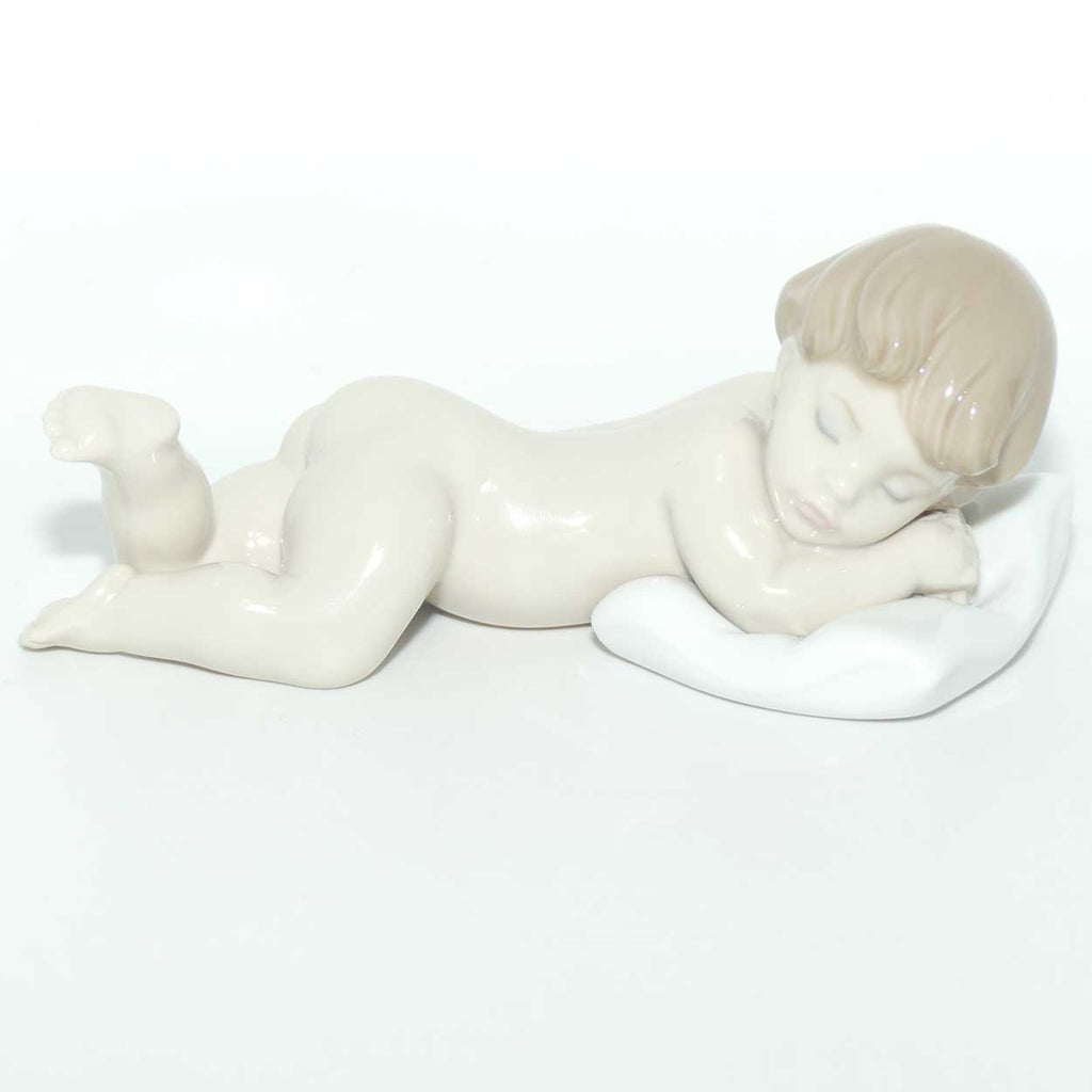 Lladro figure Sleepy Time | #6497