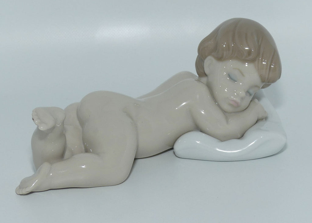 Lladro figure Sleepy Time | #6497