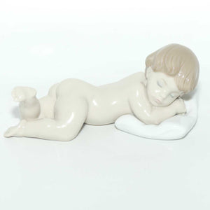 Lladro figure Sleepy Time | #6497