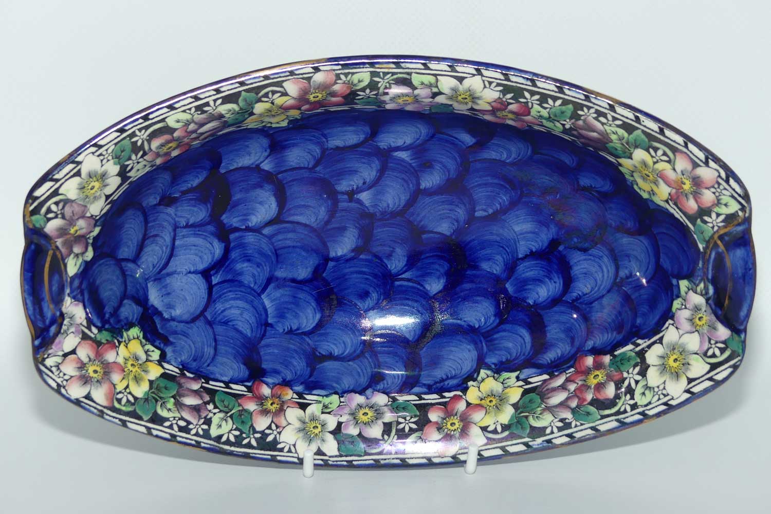 Maling Clematis pattern oval bowl | 6502 | Thumbprint Blue