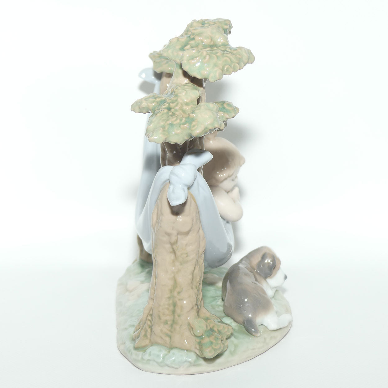 Lladro figure Little Napmates | #6853 | boxed